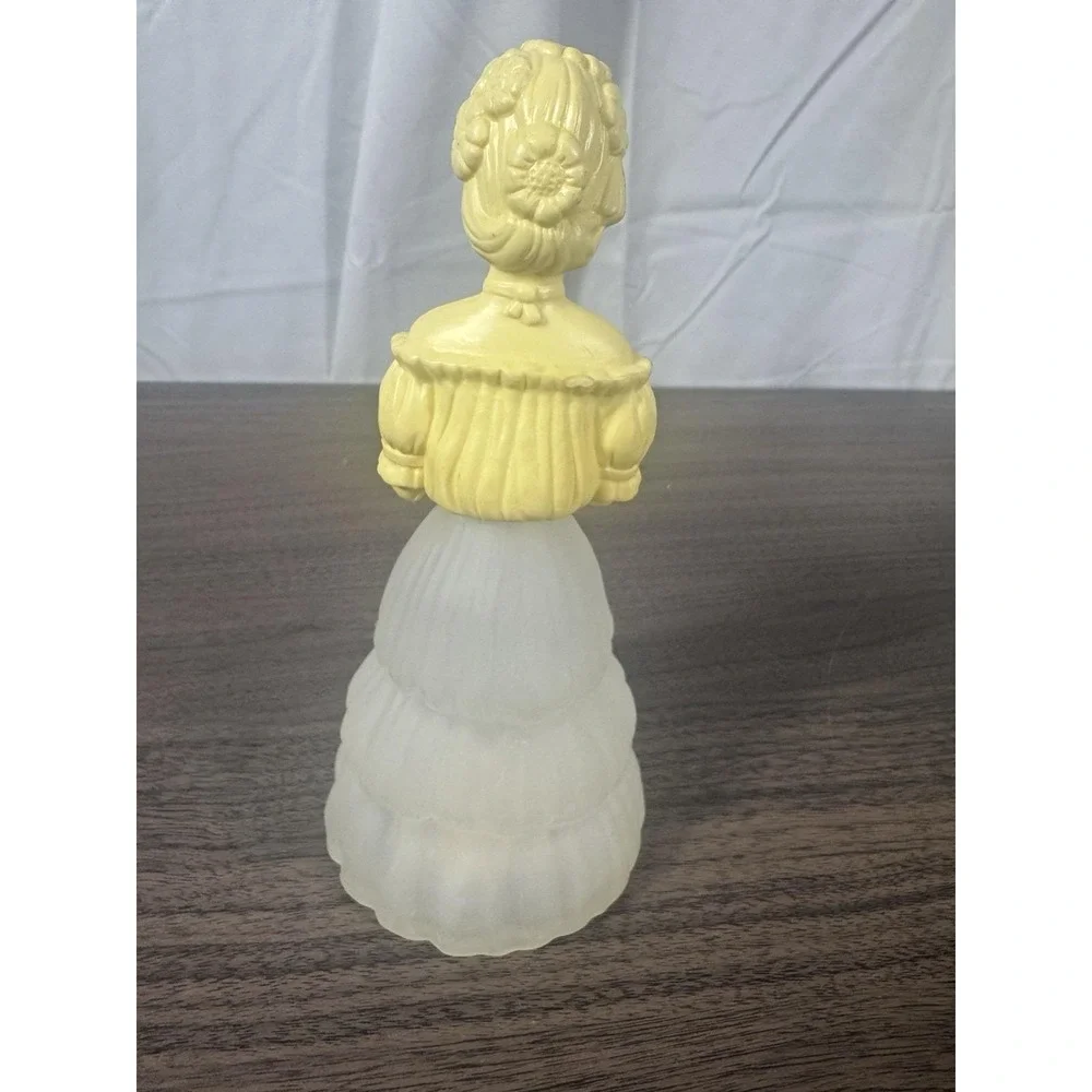 Avon vintage sweet